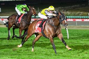 Chartres makes it a treble! Cranbourne May 2023